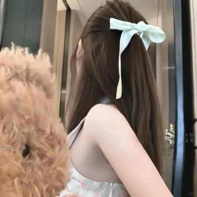 穿越七次，我成了大佬的救命恩人